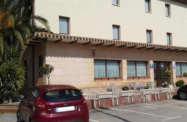 Hostal Meson Pepa Logrono Bagian luar foto