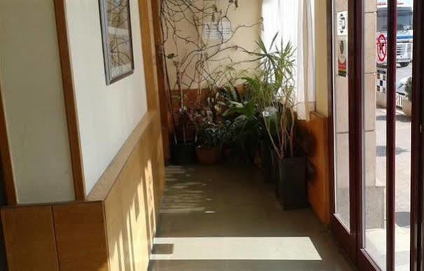 Hostal Meson Pepa Logrono Bagian luar foto